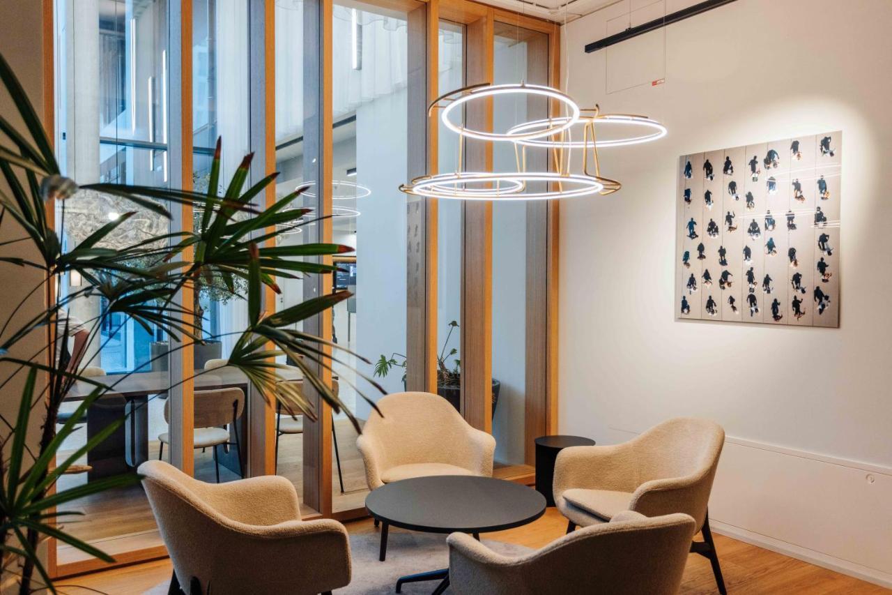 Apartment Design With Amazing View Over 2 Wien