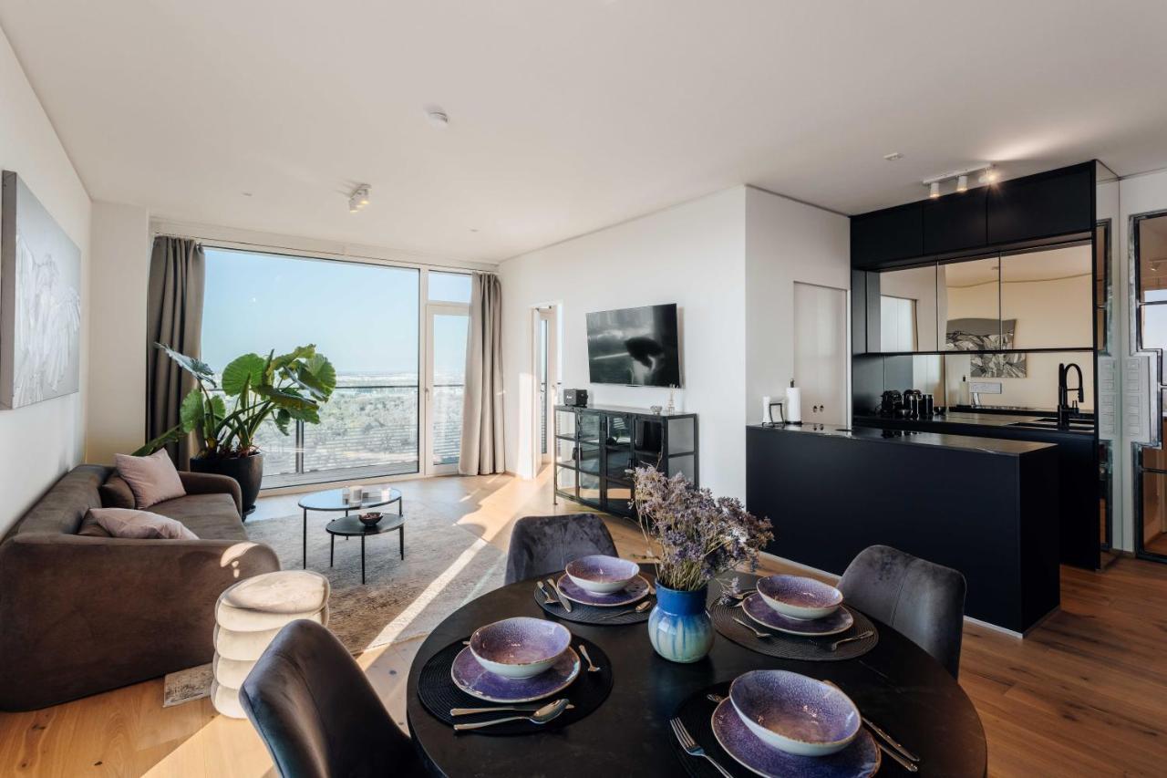 Design With Amazing View Over 2 * Wien